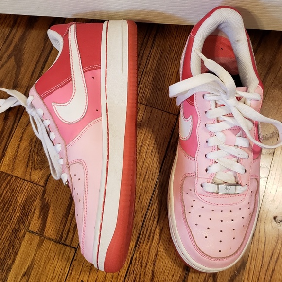 dark pink air force 1
